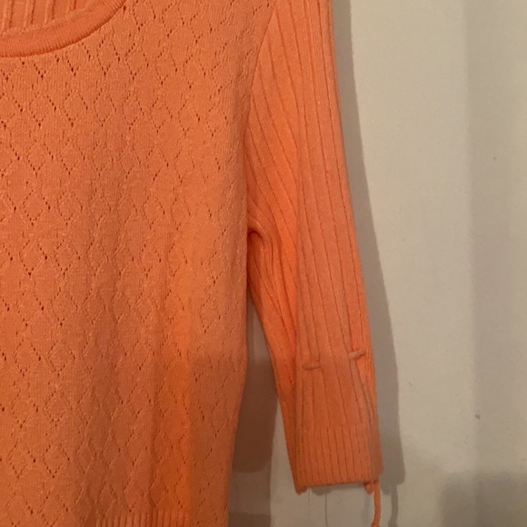 Sweater - Picture 3 of 4